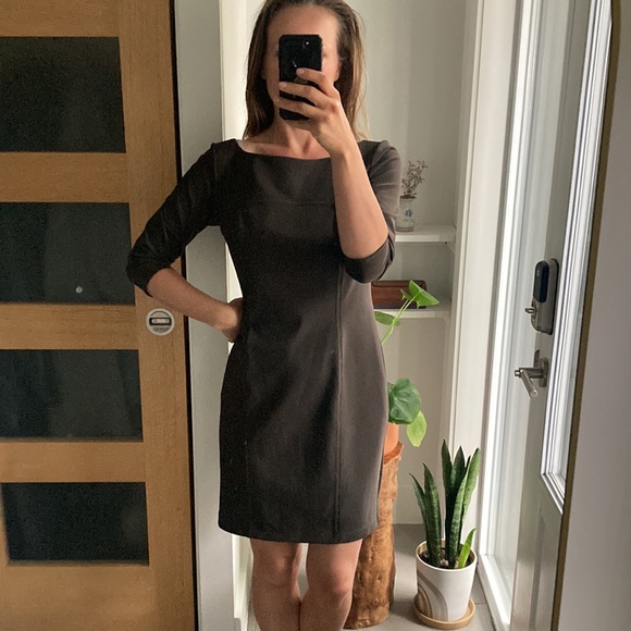 SARAH PACINI taupe grey stretch dress, size medium - Picture 2 of 6